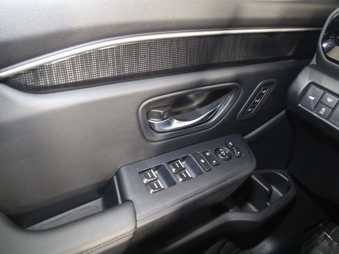 Used 2023 Honda Pilot Elite image 32