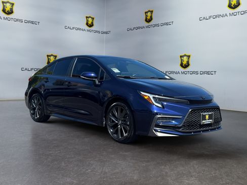 Used 2025 Toyota Corolla XSE FWD image 7