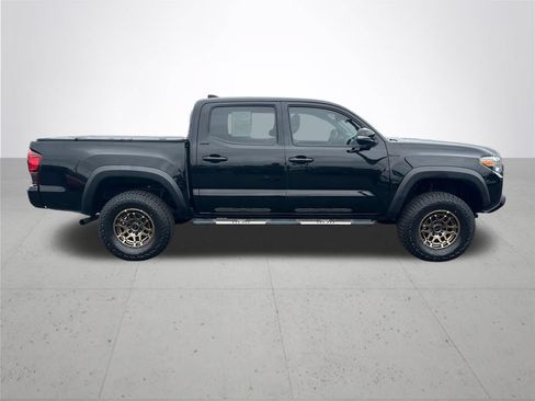 Used 2023 Toyota Tacoma 4x4 Double Cab w/ Trail Edition image 6