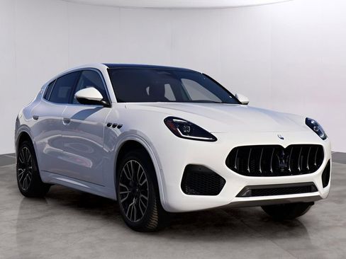 New 2025 Maserati Grecale GT AWD/4WD image 3