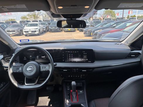 Used 2026 Nissan Kicks SR AWD/4WD image 27