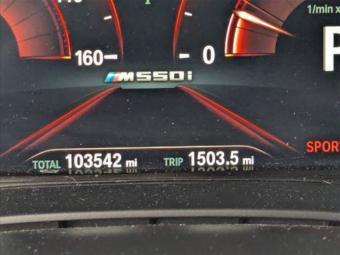 Used 2018 BMW M550i xDrive image 3