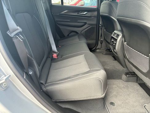 New 2025 Jeep Grand Cherokee Laredo w/ MOPAR Finishing Package image 5