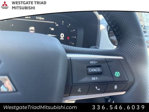 New 2026 Mitsubishi Outlander SE AWD/4WD image 18