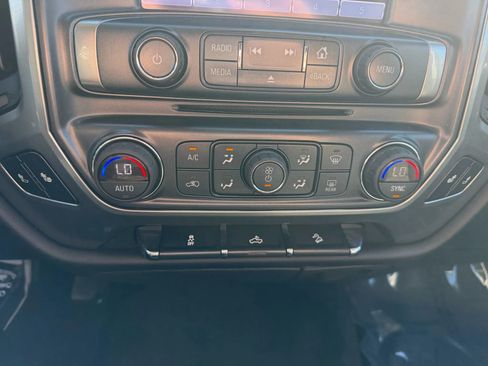 Used 2018 Chevrolet Silverado 1500 LT w/ All Star Edition AWD/4WD image 28