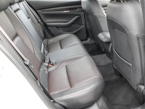 Used 2021 MAZDA MAZDA3 s image 36