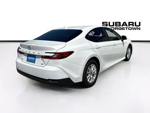 Used 2025 Toyota Camry LE FWD image 7