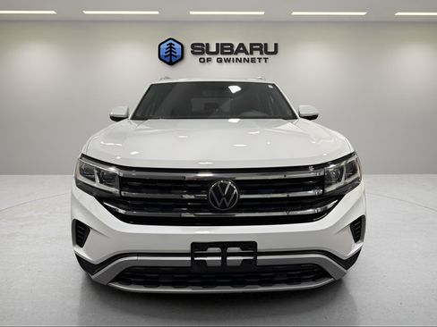 Used 2023 Volkswagen Atlas Cross Sport SE w/ Panoramic Sunroof Package FWD image 8