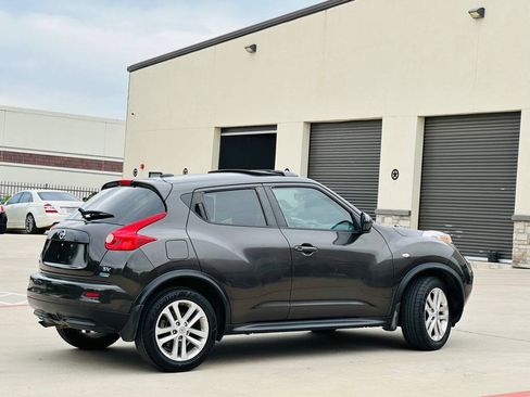 Used 2013 Nissan Juke SV FWD image 10