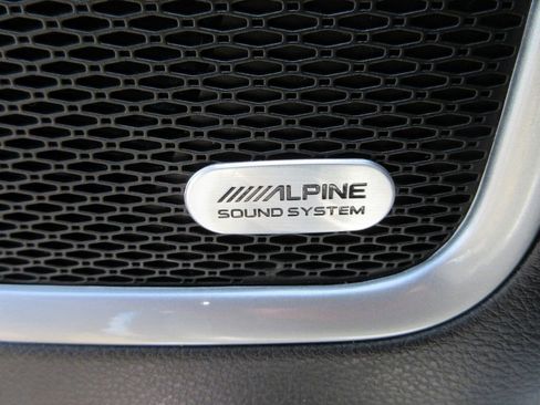 Used 2024 Jeep Compass Latitude w/ Sun and Sound Group AWD/4WD image 23