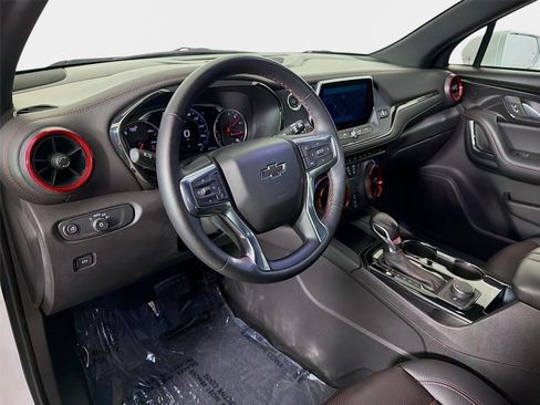 Certified 2020 Chevrolet Blazer RS FWD image 9