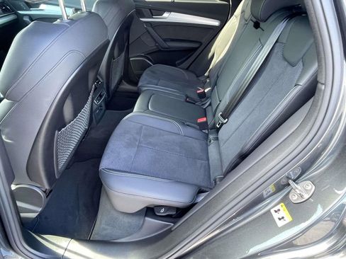 Used 2024 Audi Q5 e Prestige AWD/4WD image 11