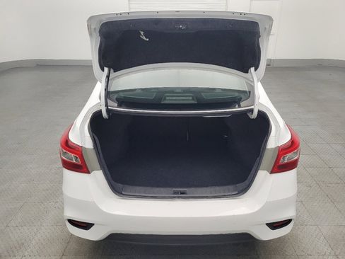 Used 2018 Nissan Sentra S image 29