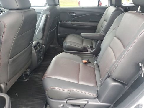 Used 2022 Honda Pilot Black Edition image 27
