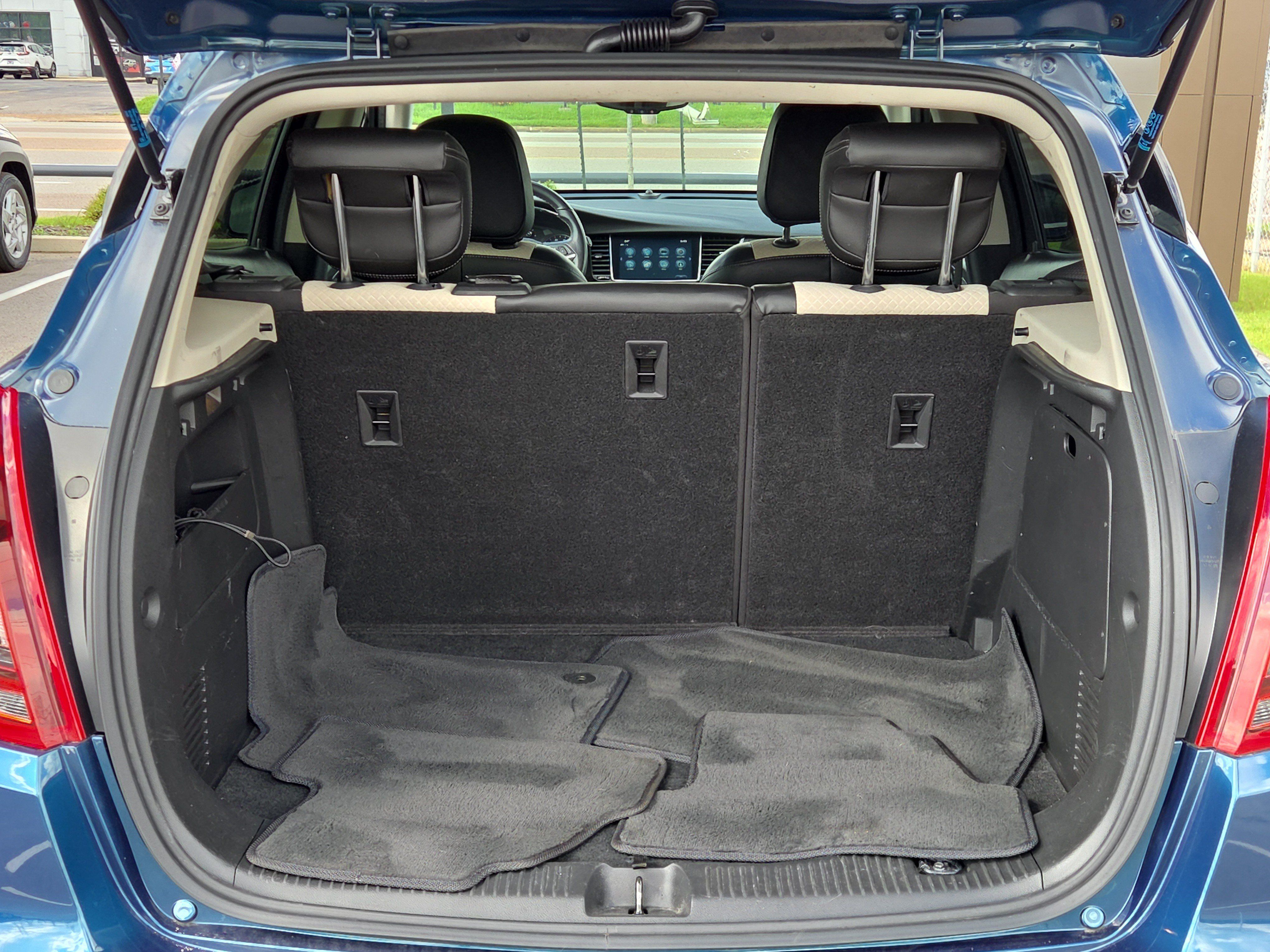 Used 2020 Buick Encore Preferred w/ Safety Package FWD image 4