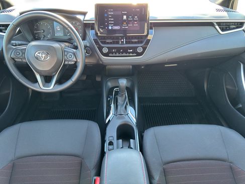 Certified 2025 Toyota Corolla SE image 9