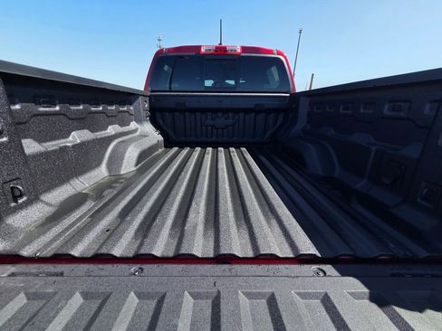 New 2026 Chevrolet Colorado ZR2 AWD/4WD image 10