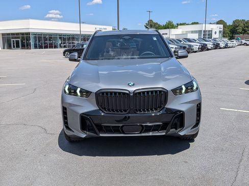 New 2026 BMW X5 xDrive40i w/ M Sport Package AWD/4WD image 8