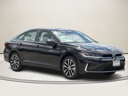 New 2026 Volkswagen Jetta SE FWD image 1