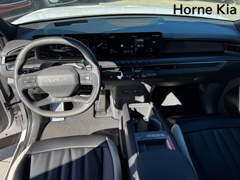 Certified 2026 Kia EV9 GT-Line image 14