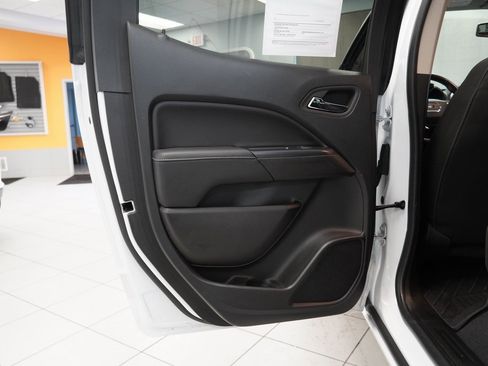 Certified 2022 GMC Canyon Elevation w/ Trailering Package image 22