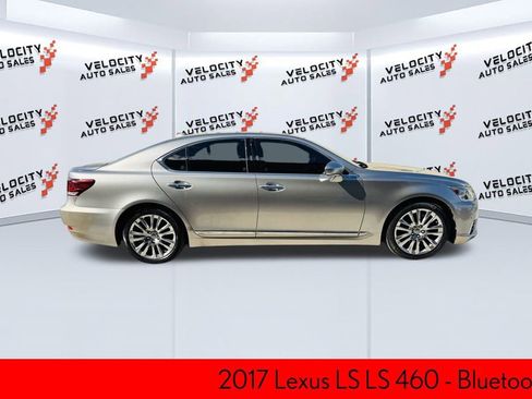 Used 2017 Lexus LS 460 image 2