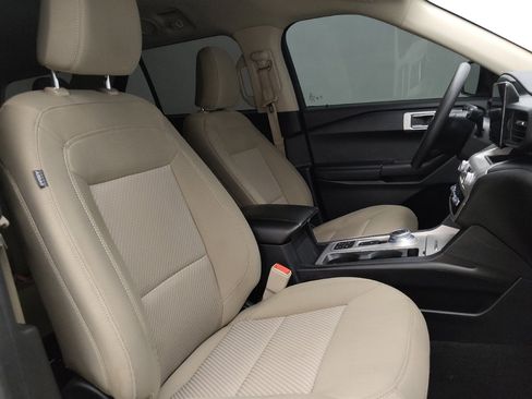 Used 2021 Ford Explorer 2WD image 21