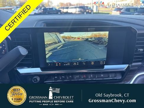 Used 2026 Chevrolet Silverado 1500 LT w/ Safety Package AWD/4WD image 4