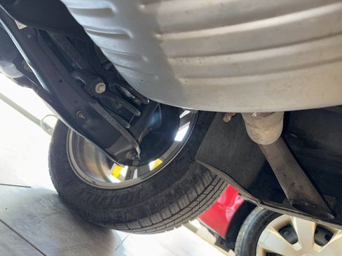 Used 2020 Volkswagen Atlas Cross Sport SEL image 35