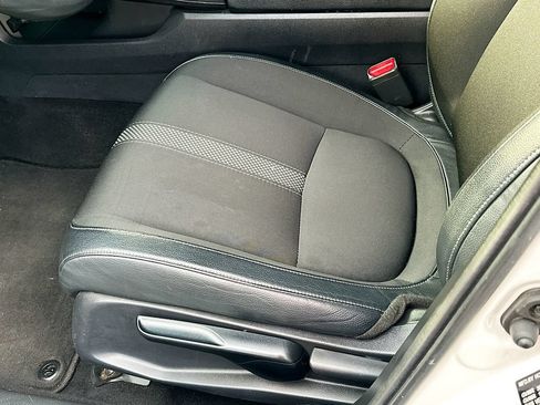 Used 2021 Honda Civic Sport image 9