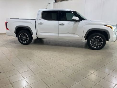 Used 2023 Toyota Tundra Limited image 6