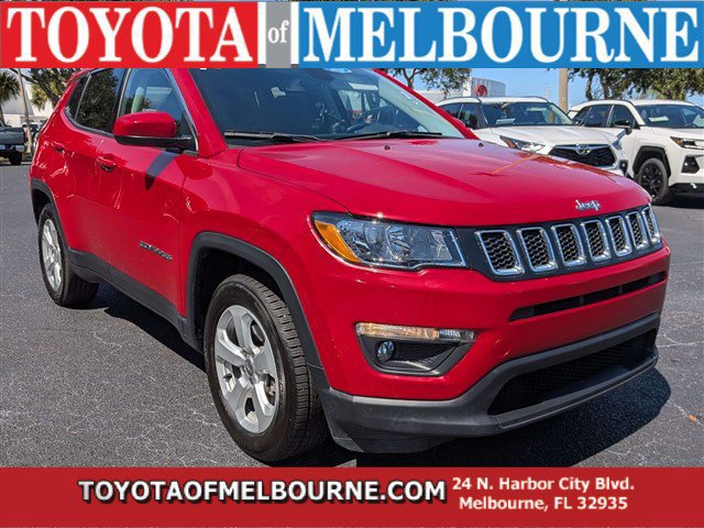 Used 2019 Jeep Compass Latitude w/ Popular Equipment Group FWD image 1