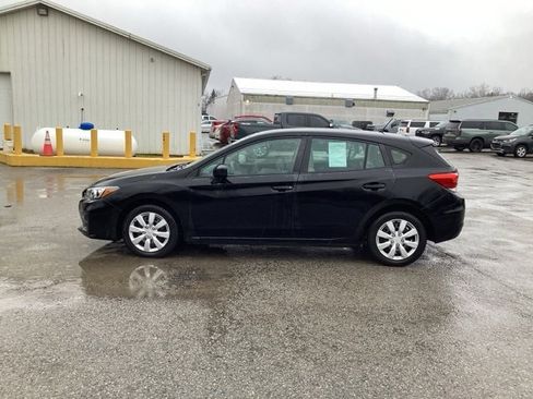 Used 2019 Subaru Impreza 2.0i image 4