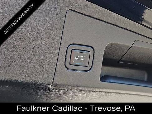 Used 2023 Cadillac XT5 Sportv AWD/4WD image 32