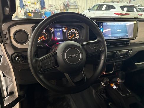 Used 2024 Jeep Wrangler Sport image 16