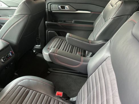 New 2026 Ford Explorer ST-Line w/ ST-Line Street Pack RWD image 12