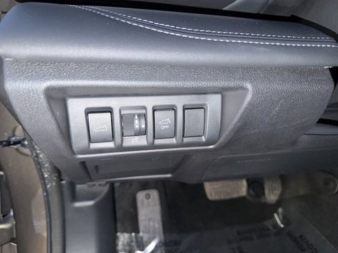 Used 2023 Subaru Outback Limited image 39