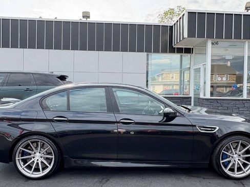Used 2014 BMW M5 RWD image 10