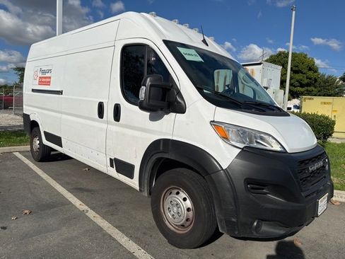 Used 2023 RAM ProMaster 2500 image 4
