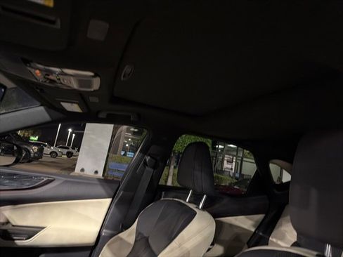 Used 2024 Lexus NX 350h AWD w/ Premium Package image 7