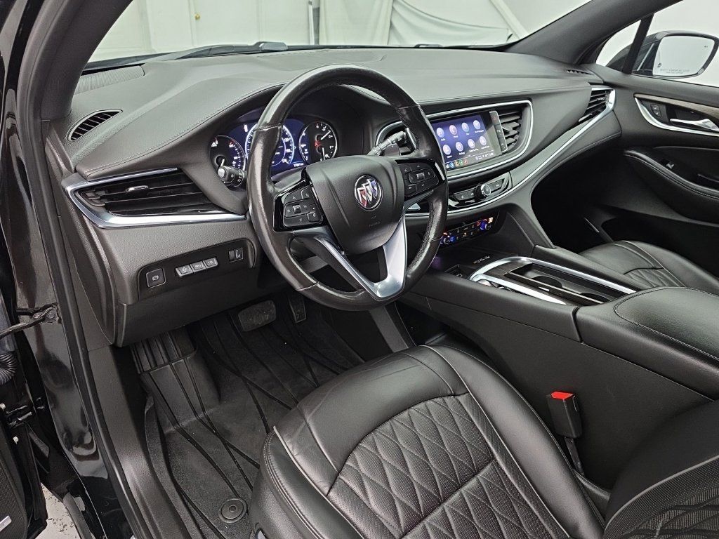 Used 2024 Buick Enclave Avenir w/ Avenir Technology Package AWD/4WD image 16