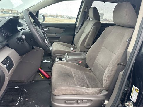 Used 2014 Honda Odyssey EX image 15