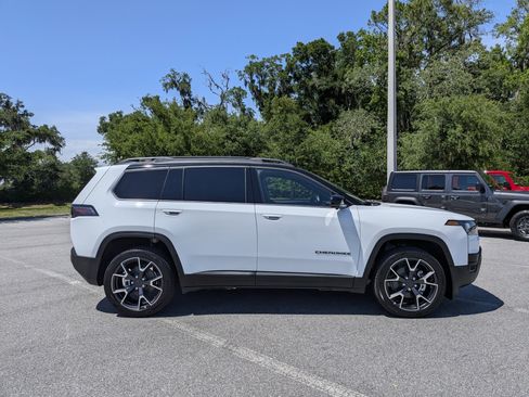 New 2026 Jeep Cherokee Overland AWD/4WD image 2