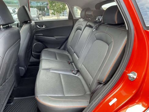 Used 2020 Hyundai Kona Limited FWD image 3