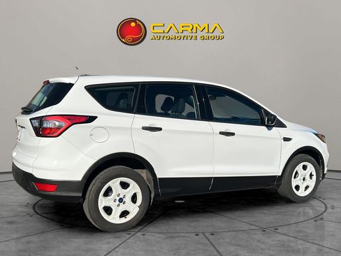 Used 2018 Ford Escape S image 8