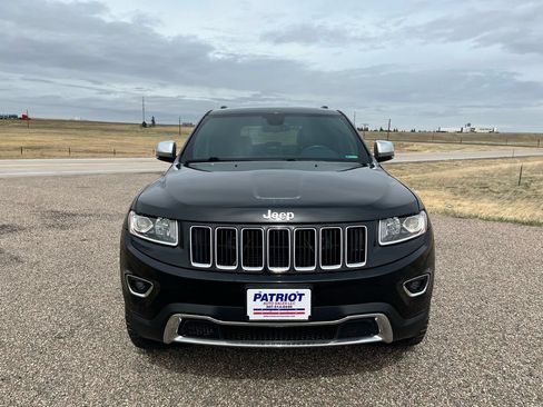 Used 2016 Jeep Grand Cherokee Limited AWD/4WD image 8