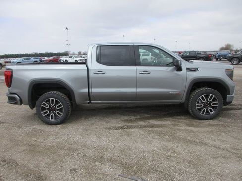 New 2026 GMC Sierra 1500 AT4 w/ AT4 Premium Package image 3