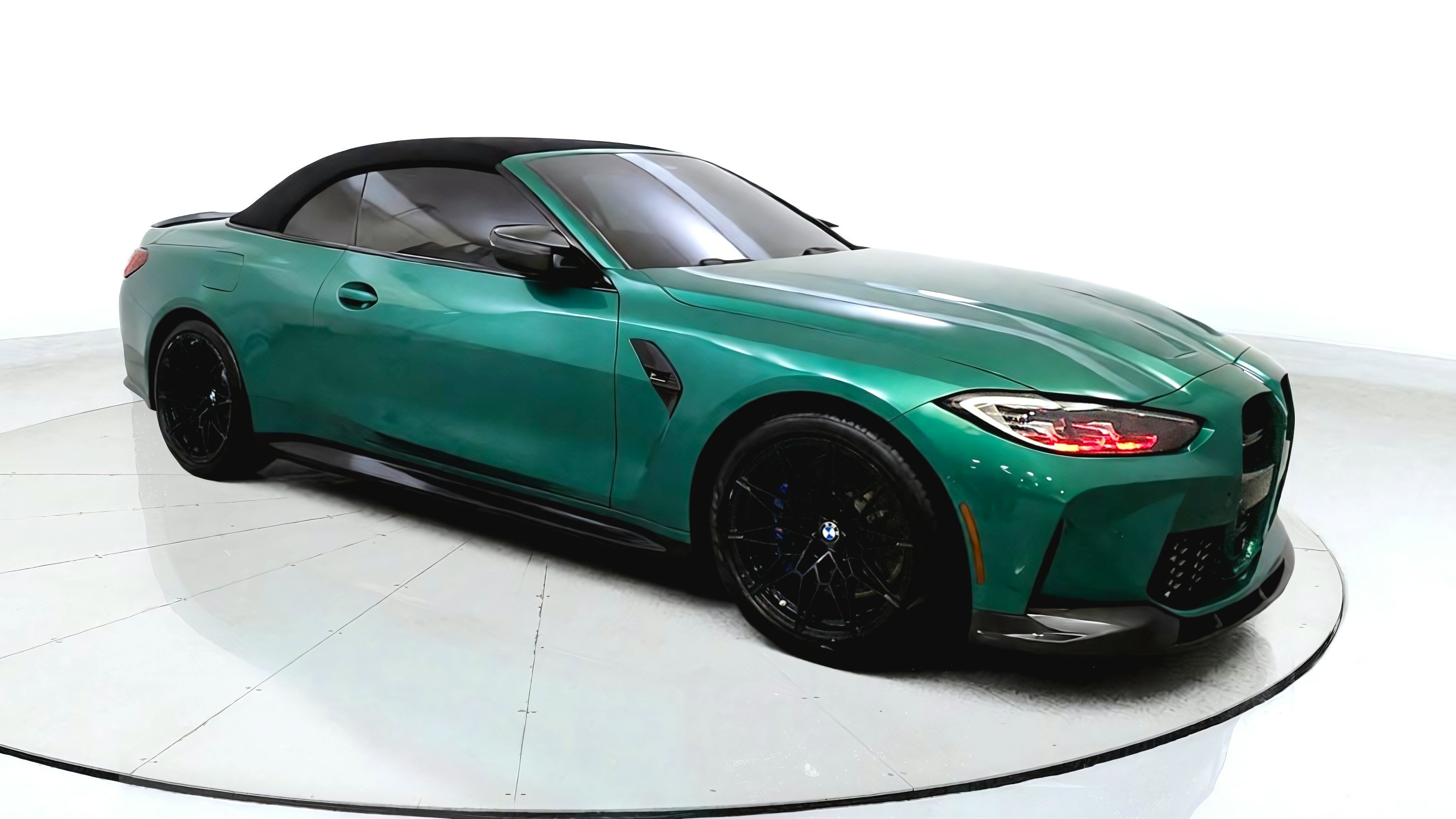 Used 2024 BMW M4 xDrive Competition AWD/4WD image 1