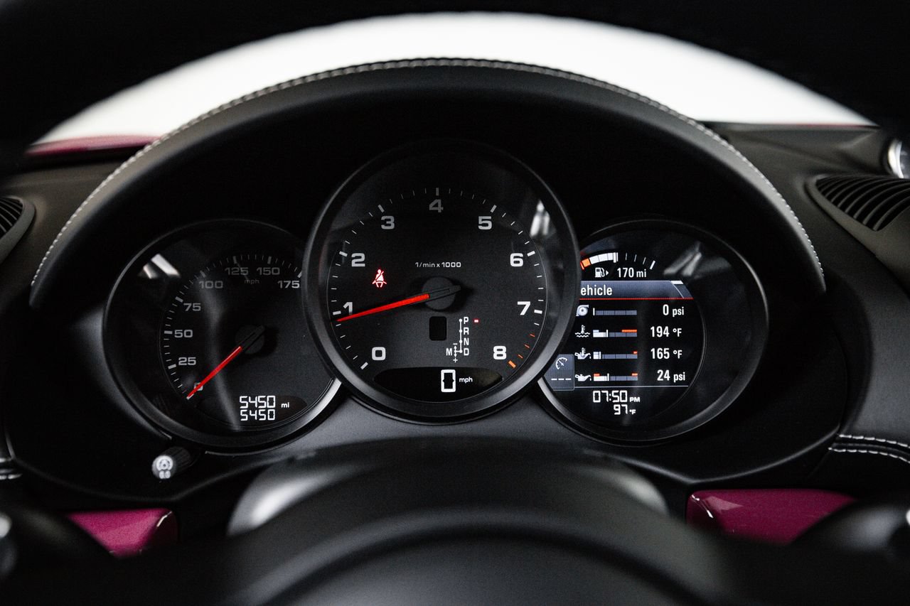 Certified 2025 Porsche 718 Cayman RWD image 15