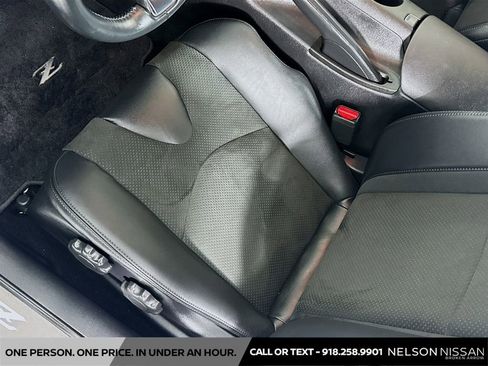 Certified 2025 Nissan Z Performance w/ Floor Mat Package image 20